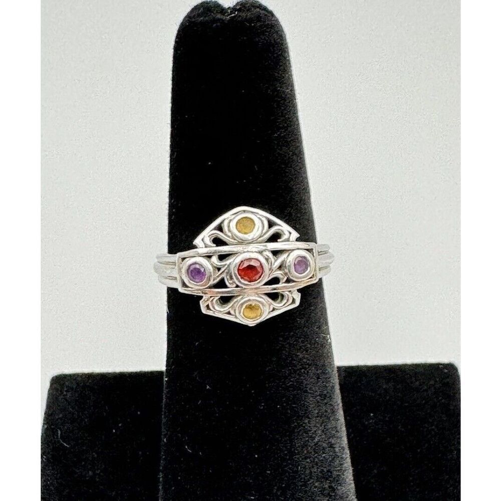 Elegant Silver Multi-Stone Ring